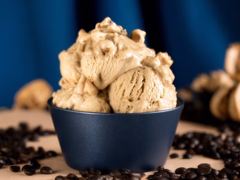 Helado de Café con Trozos de Caramelo