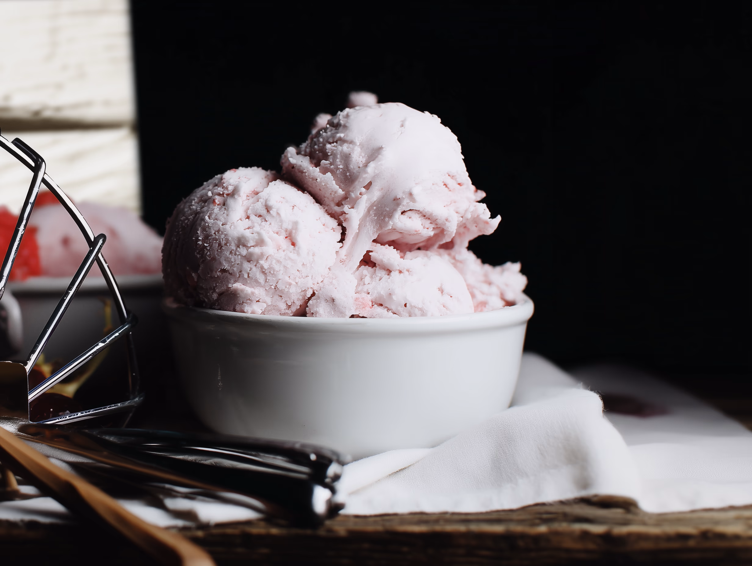 Strawberry Frozen Yogurt - Ninja Creami Recipe