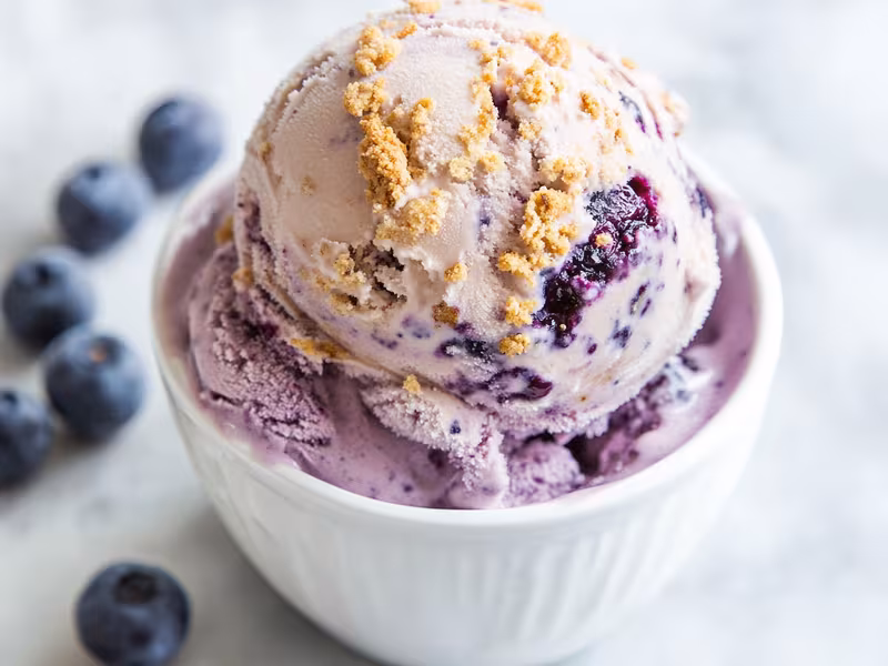 Vanilla Blueberry Cobbler Ice Cream