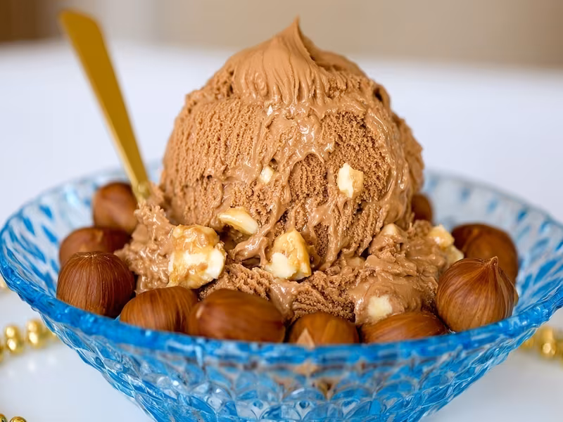 Helado Vegano de Chocolate y Avellana